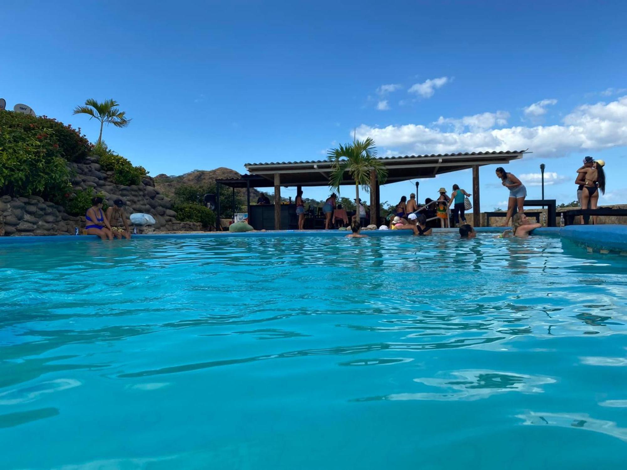 Vista Condor Lodge Пуерто-Вьєхо Екстер'єр фото